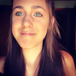 Meet your Posher, Kaylee